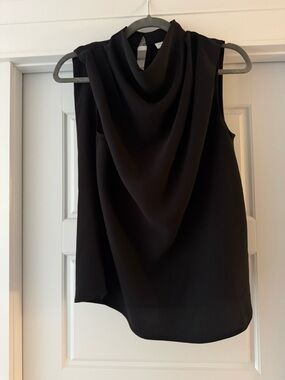 Aritzia Babaton Carter blouse